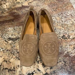 Brand new size 7 Tory Burch Flats